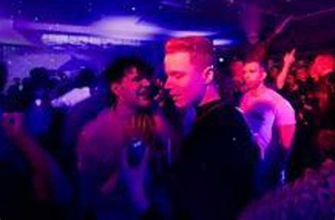 Nachtleben In Stuttgart Erstes Gay Event Beim Partygriechen Cavos Stuttgart