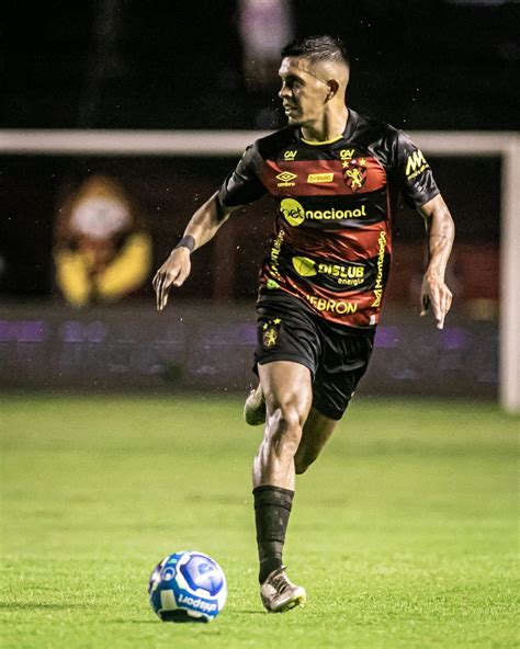 Igor Cari S Chegar Em Recife Nesta Ter A Para Se Apresentar No Sport