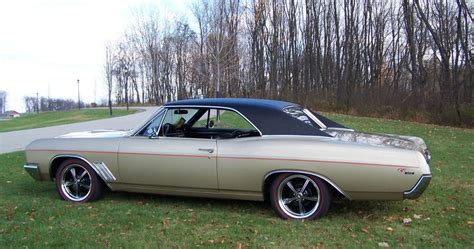 Car Of The Week 1967 Buick Gran Sport 400 Old Cars Weekly Muscle