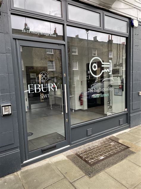 London ebury street closures cause major morning commute delays 18