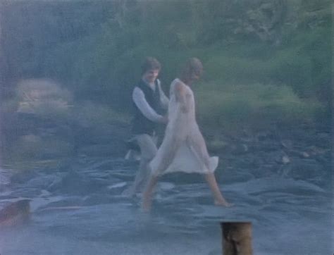 Naked Véronique Jannot in Paul et Virginie