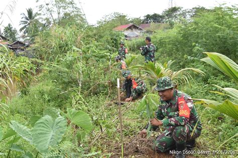 Anggota Kodim 1002 HST Ikuti Jambore Aksi Bersih Sungai Dan Penanaman