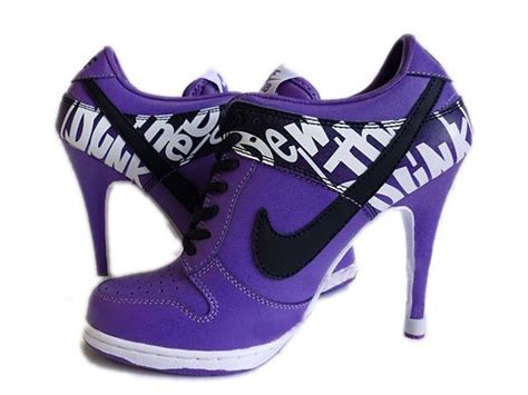 Venta > zapatillas nike taco alto > en stock