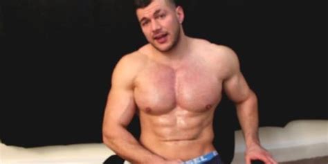 Hornyintheoffice Hot WM Converted Mp4 Tnaflix