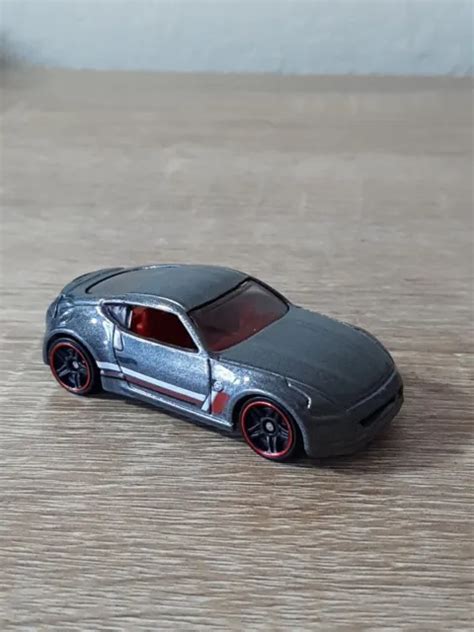 Voiture Moul E Sous Pression Hot Wheels Nissan Z Gris Avec Int Rieur Rouge Eur