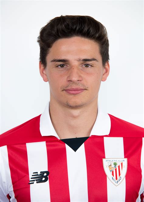 Luengo | Jugador: Defensa | Athletic Club Website Oficial