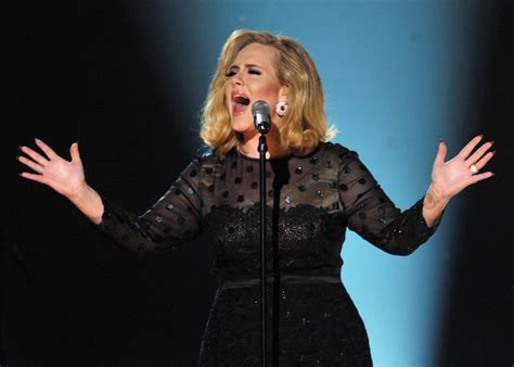 Adele Helps Gay Couple Get Engaged At Her Concert Khou