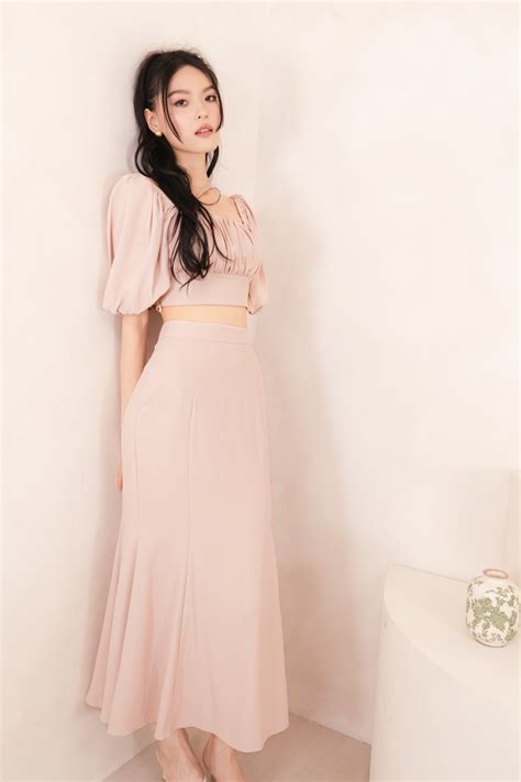 Eva Padded Puff Sleeve Ruched Top In Nude Pink Mikayla