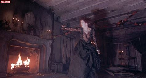 Naked Amelia Kinkade In Night Of The Demons I