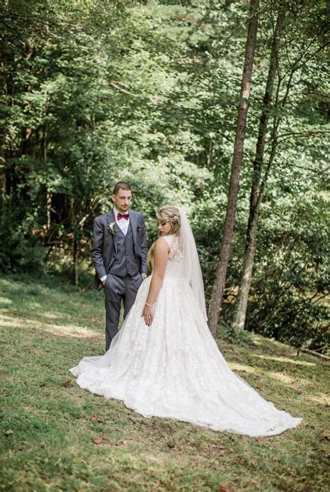 Noa Noa Wedding Dress: The Perfect Choice For 2021 Brides - Logan Parkes
