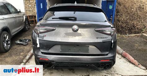 Alfa Romeo Stelvio Alfa Romeo Stelvio Benzinas Metu