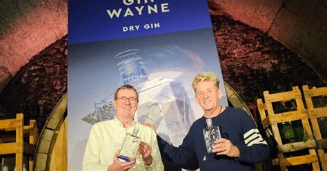 James Bond Cocktail Kärntner Rezept Die Lange Reise Des „gin Wayne