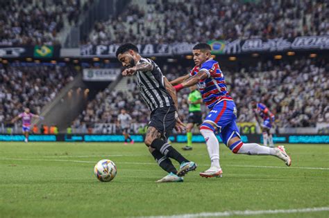 Fortaleza e Ceará na final do Estadual Raio X Clássico Rei na Copa do