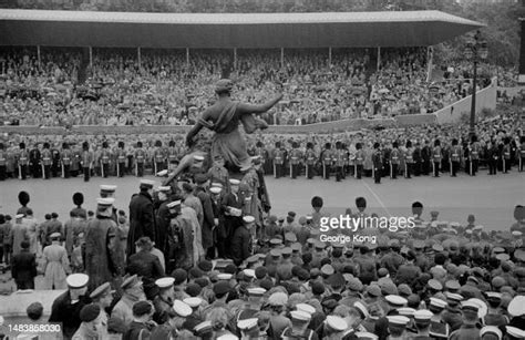 306 Womens Coronation Procession Stock Photos, High-Res Pictures, and Images - Getty Images