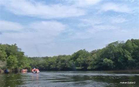 makan jalan mangrove river cruise  cherating pahang english version