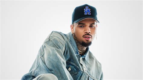 What is Chris Browns net worth? Inside the R&B stars career earnings