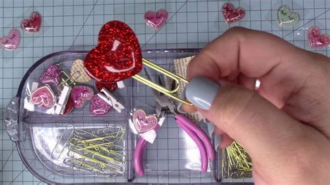 Different Ways To Decorate A Paperclip Youtube