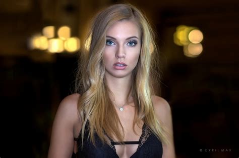 Necklace Women Blue Eyes Blonde Depth Of Field Portrait HD Wallpaper Rare Gallery