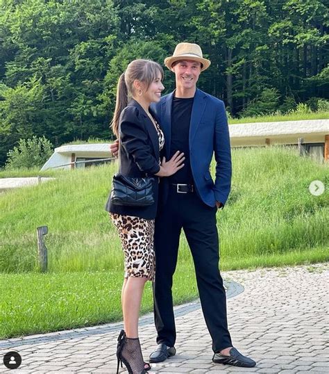 Marcelina Ziętek pozuje w MIKROSKOPIJNYM bikini FOTO Pudelek
