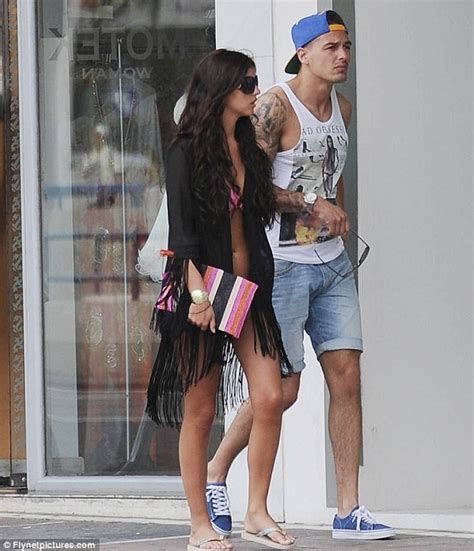 Ouch My Head Bikini Clad Lucy Mecklenburgh Can T Raise A Smile As