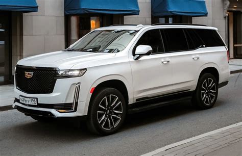 Кадиллак Эскалейд (2025) — цена, характеристики, фото