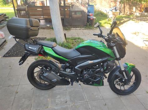 Купить б у Bajaj Dominar инжектор передач в Москве зелёный naked bike года на Авто