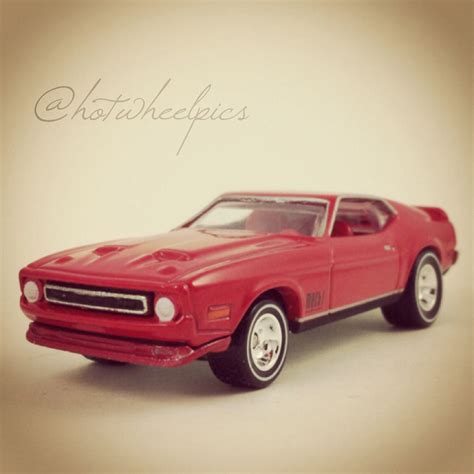 2014 C Diamonds Are Forever 71 Mustang Mach 1 2014 Hot Wheels