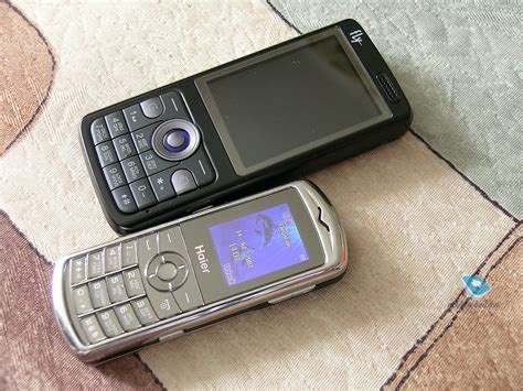 Mobile-review.com Обзор GSM-телефона Haier M500 Silver Pearl