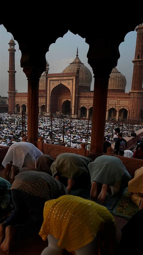 Eid Ul Fitr Celebration Across The World See Pics