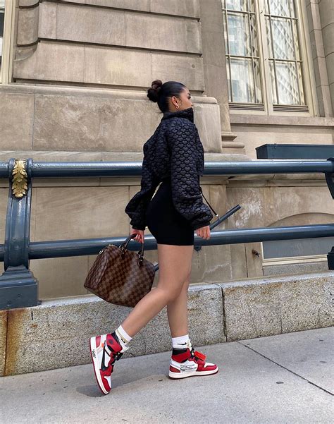 С чем носить найк джордан девушка (65 фото)