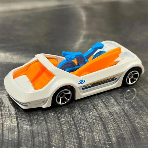 Siêu Xe Hot Wheels C Deora III FAHASA