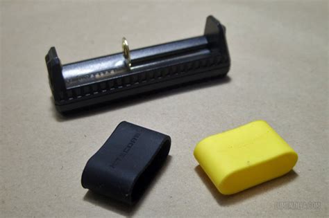 Nitecore F1, Outdoor Charger and Power Bank – LUMENZILLA.COM