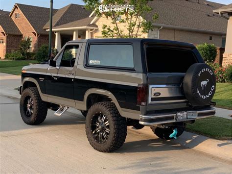 1985 Ford Bronco With 20x12 44 Tis 535mb And 35125r20 Ironman All