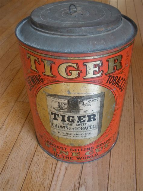 Rare 1920s Lorillards Tiger Chewing Tobacco Tin Supernova Antiques