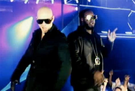 MUSIC VIDEO: Pitbull F/ T-Pain - "Hey Baby (Drop It To The Floor)"