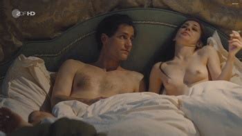 Multi Josefine Preuss Julia Koschitz Lili Epply Das Sacher Hd Sex Nude Bush