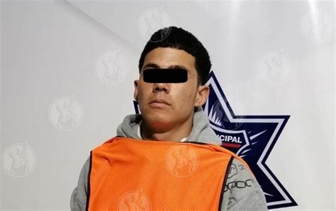 Arrestan a hombre por posesión de arma