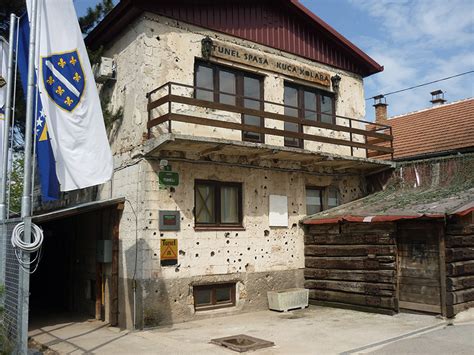 Sarajevo Total Siege Tour & War Tunnel Museum - Funky Tours