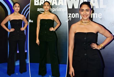 Mrunal Thakur Sets Internet On Fire With Her Hot Pictures