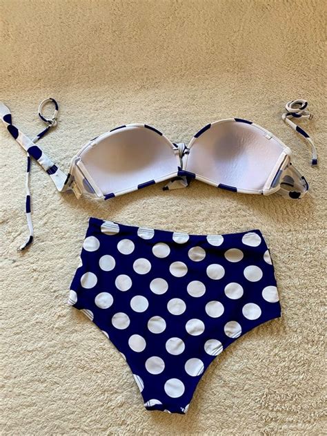 Retro Bikini mit grossen Punkten Gebraucht in Unterägeri für CHF mit Lieferung auf Ricardo