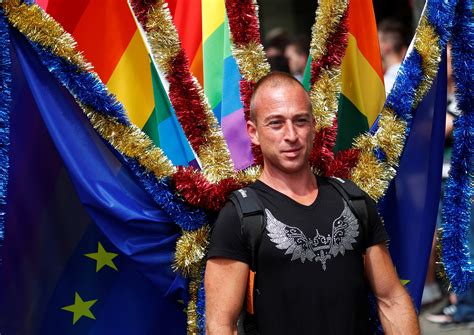 Las Mejores Fotos Del Desfile Del Orgullo Gay En Berl N Infobae