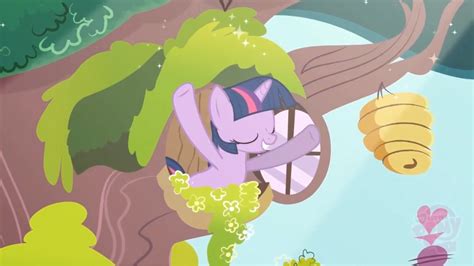 MLP FiM Mañana En Ponyville Morning in Ponyville Español Latino