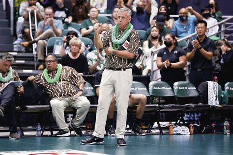 Dave Reardon University Of Hawaii Coach Charlie Wade Turned His