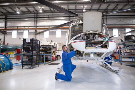 Mecanica De Avioes Curso - Curso Mecânica de Aviação - SLTec Education Curso de Comissário de ...