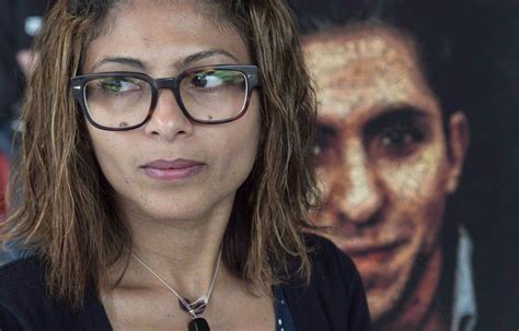 La Femme De Raif Badawi Devient Officiellement Une Citoyenne Canadienne