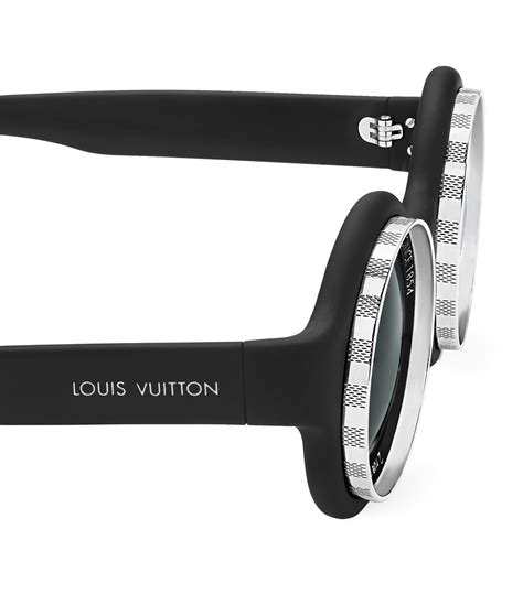 Mens Louis Vuitton grey LV Supervision Round Sunglasses | Harrods UK