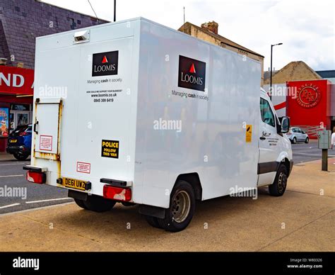 loomis security van  res stock photography  images alamy