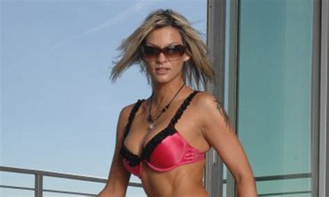 Porn Star Klarisa Leone Set To Run Football Club Daily Mail Online