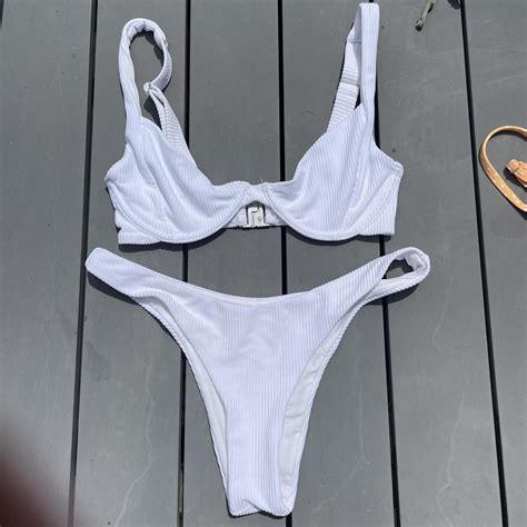 Glassons Bikini Size Xs Top And S Bottoms White Depop