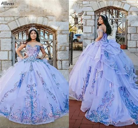 Robe De Bal Princesse Bleu Clair Quinceanera Robes Brillantes